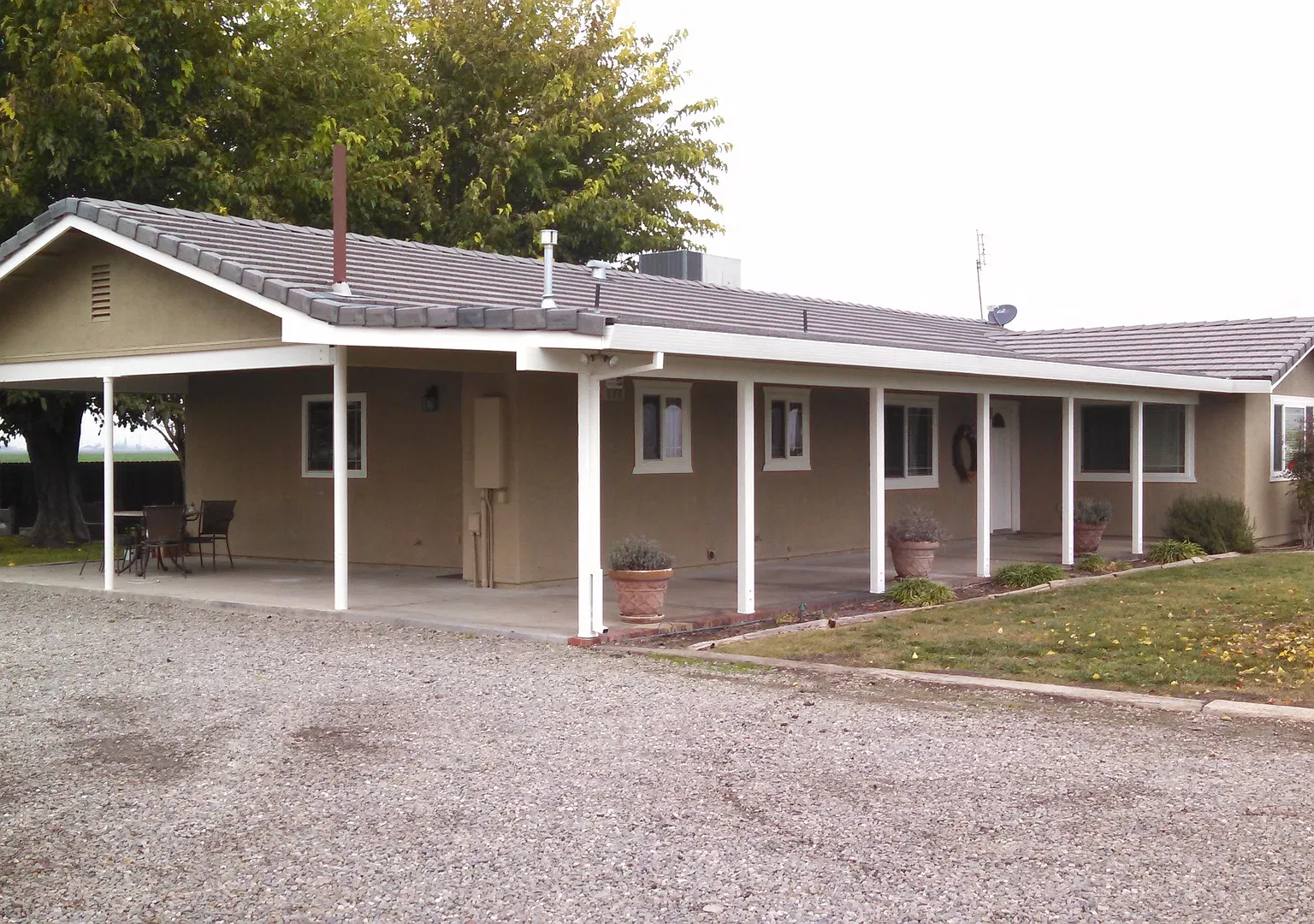 Beautiful 3 bedroom 2 bath country home! — Photo 2
