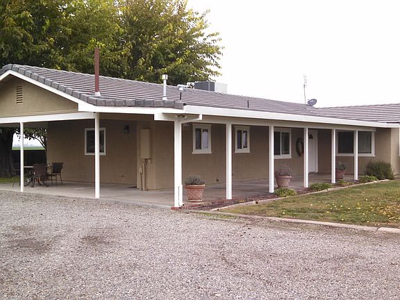 2nd image of 16843 State Highway 33