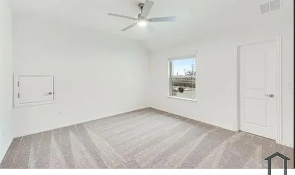 1358 Skylar Dr — Photo 23