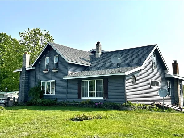 468 Hurricane Rd, Cold Brook, NY 13324