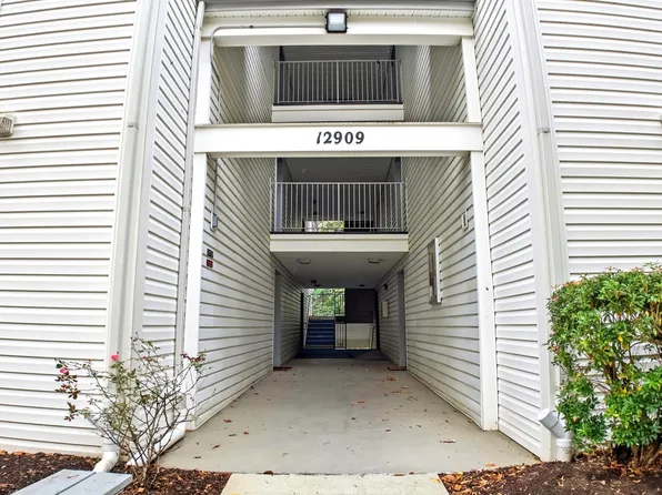 12909 Churchill Ridge Cir APT 12, Germantown, MD 20874