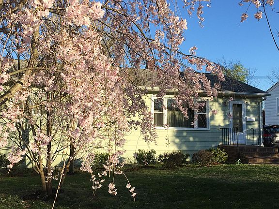 5th image of 450 Hanson Ave