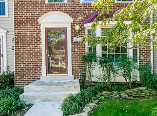 11975 Glen Alden Rd, Fairfax, VA 22030