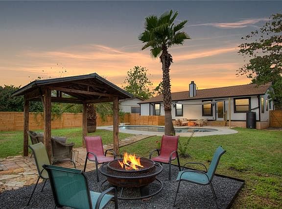4th image of this home