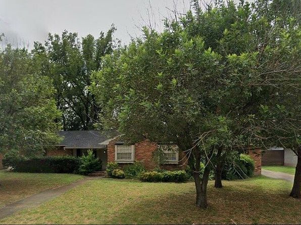 10307 Cromwell Dr