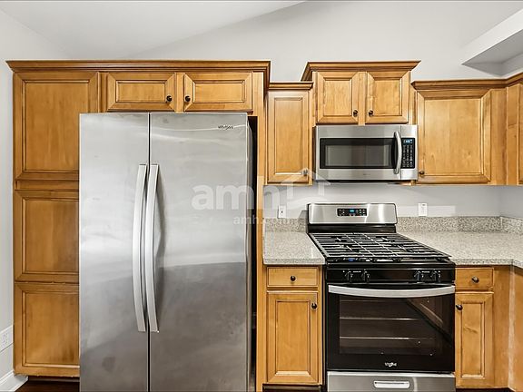 3rd image of 414 Arrowhead Trl