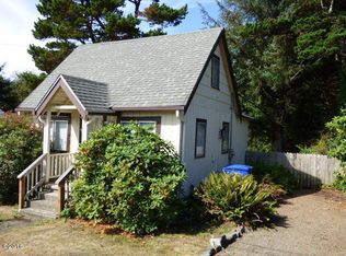 3017 SW Beach Ave, Lincoln City, OR