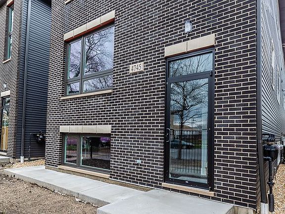 3rd image of 4745 S Michigan Ave #2