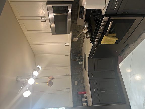 5th image of 2150 Valencia Dr APT 403A