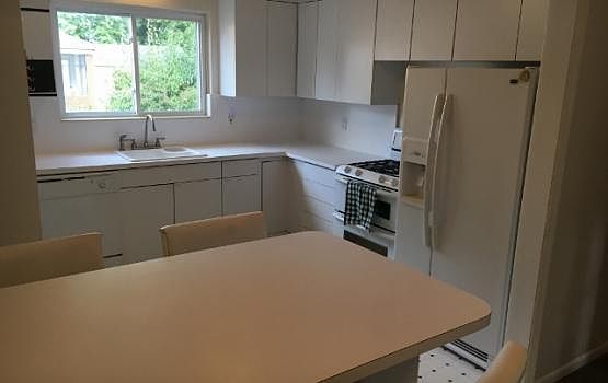 5th image of 3838 Ravena Ave