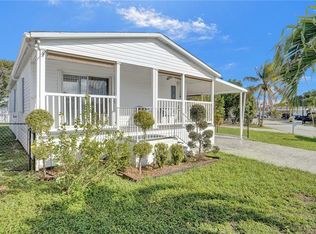 2260 SW 86th Ter, Davie, FL 33324