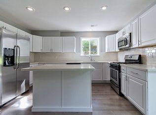 2719 E John St, Seattle, WA 98112