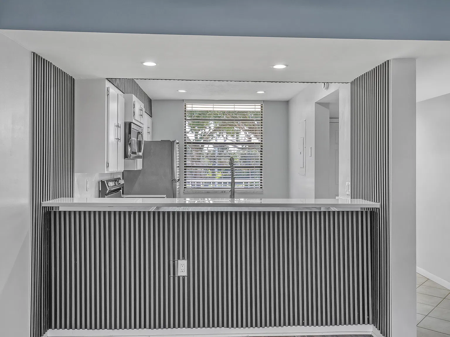 3650 Whitehall Dr — Photo 3