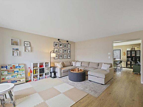 3rd image of 1104 Sandra Place #1104