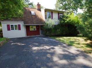 18 Stanhope Rd, Sparta, NJ 07871