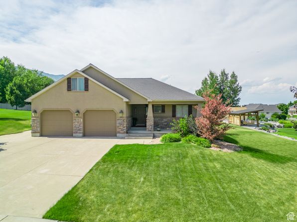 283 W 235 N, Wellsville, UT 84339
