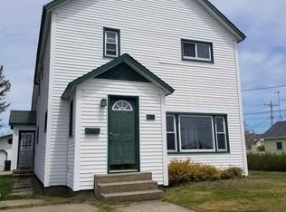 544 Garden Ave, Manistique, MI 49854