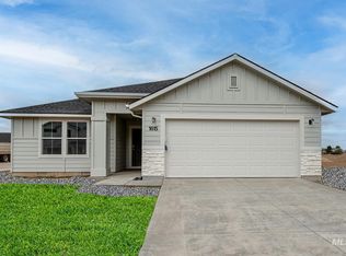 1615 SW Pegasus Peak Ave, Mountain Home, ID 83647