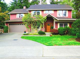 8727 NE Rosario Pl, Bainbridge Island, WA 98110