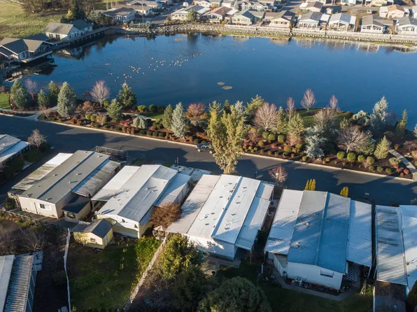 2333 SW Webster Rd, Grants Pass, OR 97526