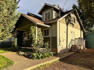 207 Pleasant Ave, Roseburg, OR 97470