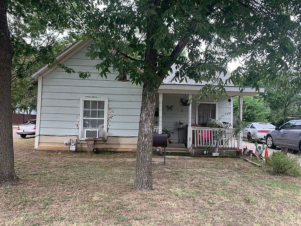 1st image of 814 N Wilhite St