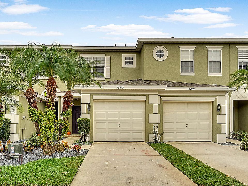 1st image of 13845 Daniels Landing Cir