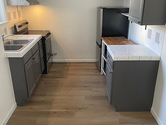 4th image of 215 E 11th Ave APT D5