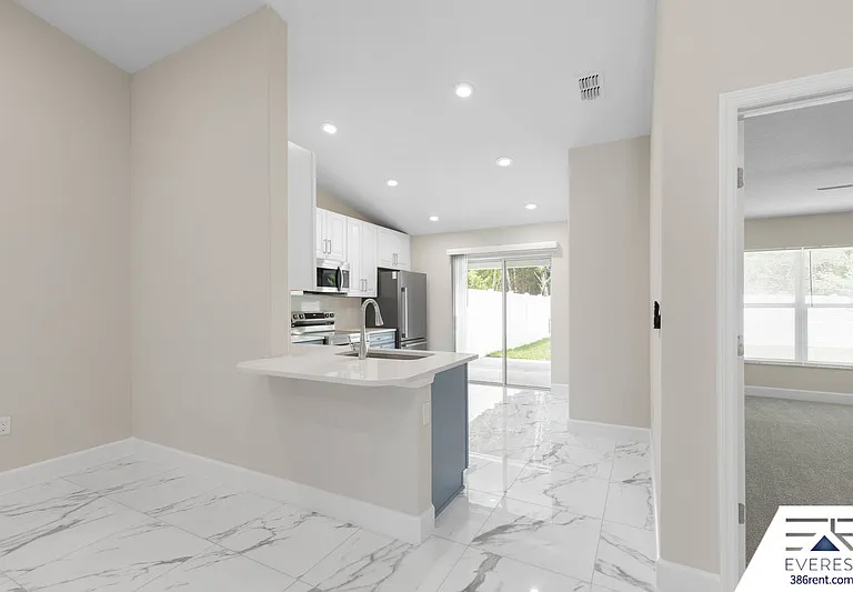 16 Zoffer Ct #B — Photo 8