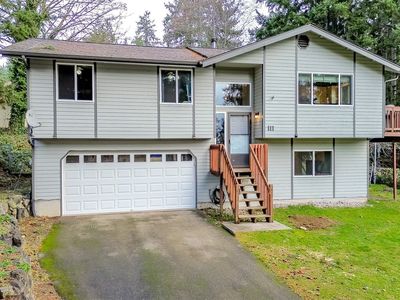 111 NE Rainier Place S, Belfair, WA, 98528