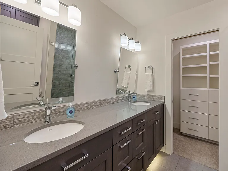 3345 NW Panorama Dr — Photo 39