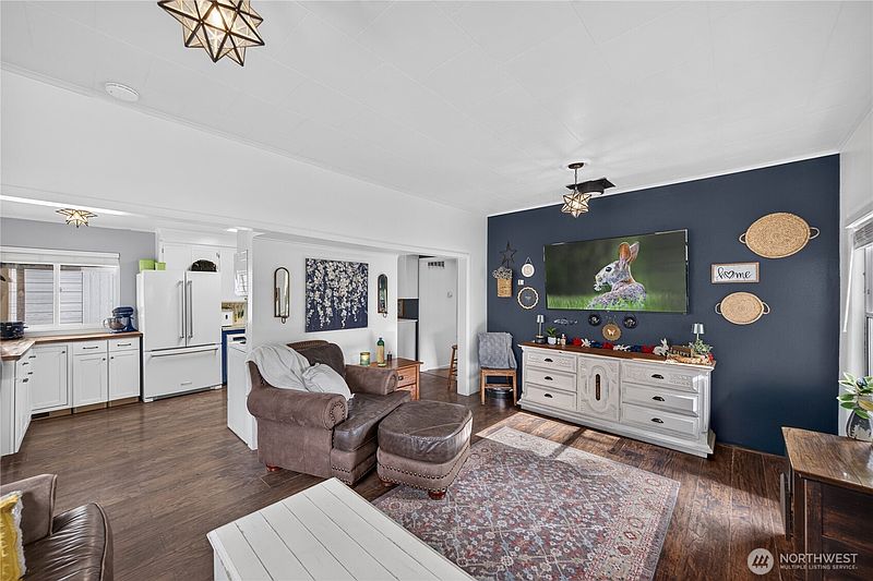 3rd image of 12951 Satterlee Road