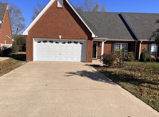 1023 Woodline Cir, Murfreesboro, TN 37128