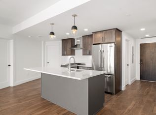 26 Hichborn St #20, Brighton, MA 02135