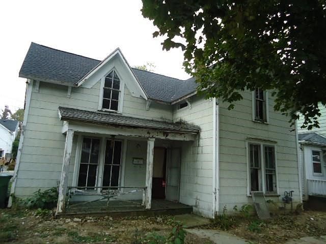1st image of 323 Franklin Ave