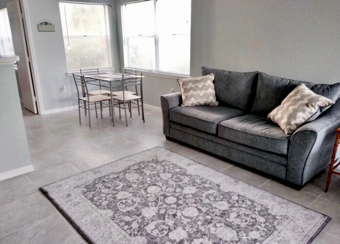 2 bed, 2.0 bath, $1,800 — Photo 2