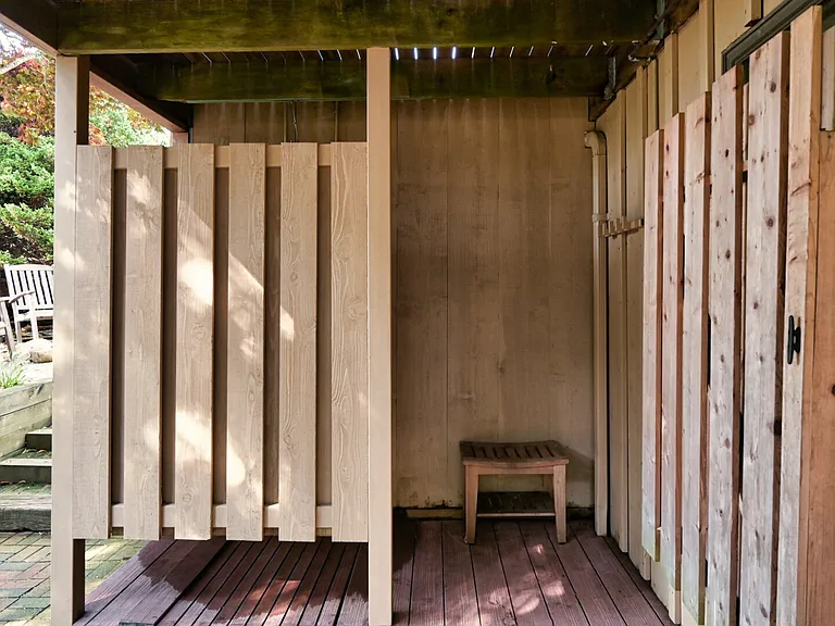 16 Bryan Rd — Photo 27