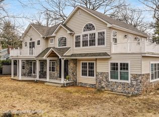 225 Ocean Blvd, Atlantic Highlands, NJ 07716