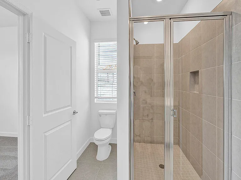 380 SE Crossoak Ln — Photo 10
