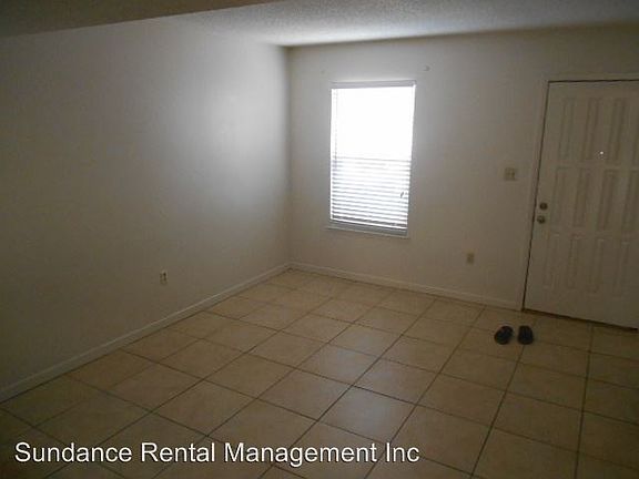 2nd image of 702 Terrance Ct Unit B