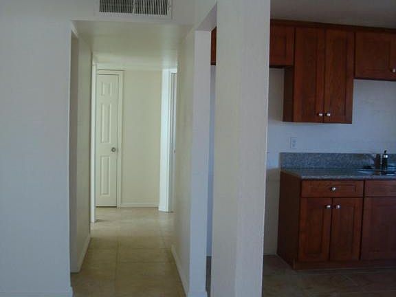 5th image of 4144 E Sweetwater Ave