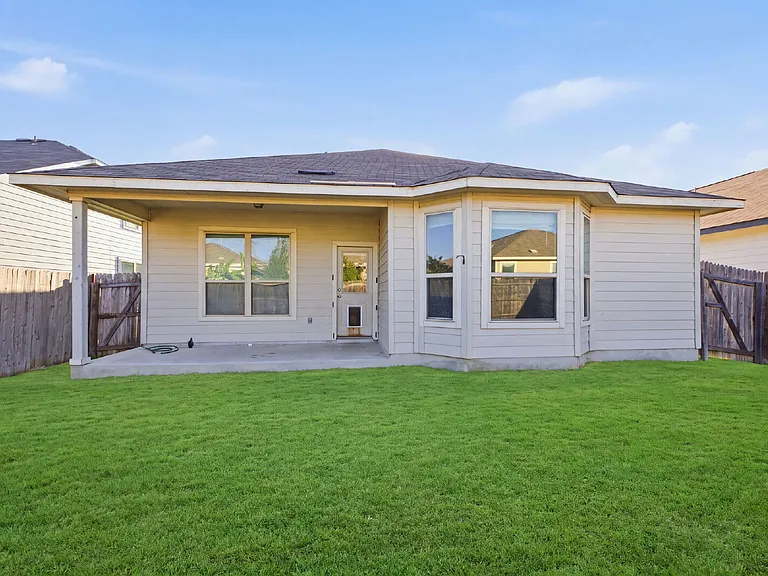 5950 Larkspur Valley — Photo 36