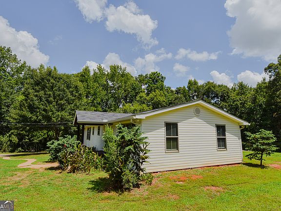 4th image of 104 Gainer Rd