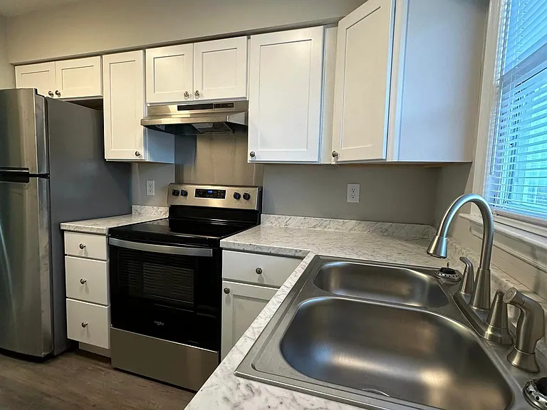 101-9B David Dr #B9 — Photo 7