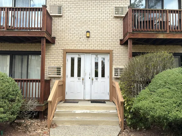 95 Sneden Pl W Unit 95, Spring Valley, NY 10977