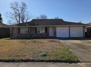 729 E Lambuth Ln, Deer Park, TX 77536