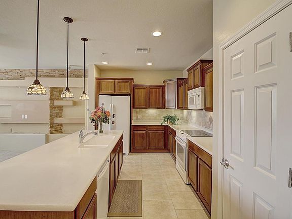 2nd image of 1945 W Desert Vista Trl Unit 80
