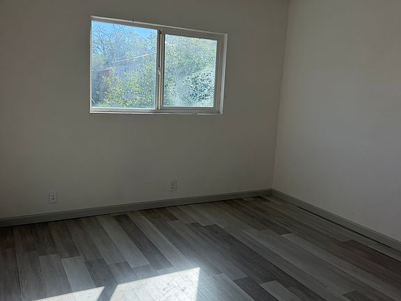 4th image of 12808 Dunes Rd SE #3