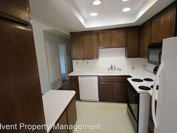 3rd image of 10030 Nuerto Ln