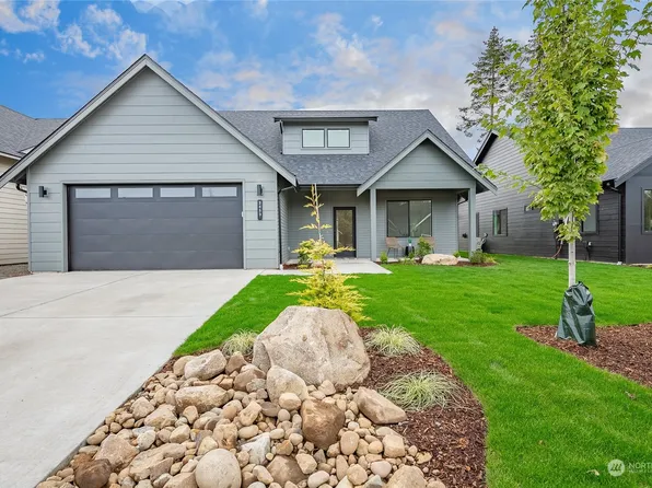 2853 Hazelwood Drive, Blaine, WA 98230
